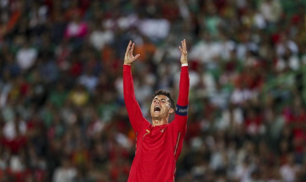 关于莱万多夫斯基在独行侠比赛中爆冷，大比分获胜引发热议！引发球迷热议的信息